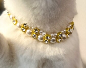 Dog/Cat Pearl Necklace with Black Ribbon