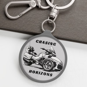 Spyder Motorcycle Keychain Gift, Chasing Horizon Biker Key Tag, Motorcycle Lover Gift, Key Accessory, Motorbike Keyring, Trike Moto Keychain
