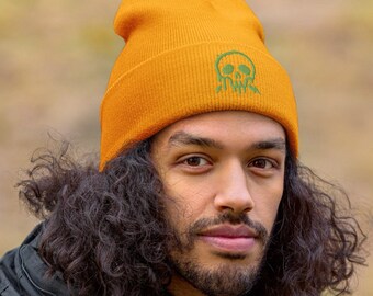 Grunge Skull Embroidered Beanie: Biker Motorcycle Hat