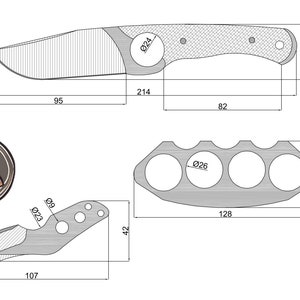 Könnte beinhalten: Eine Strichzeichnung eines Messerdesigns mit Maßen in Zentimetern. Das Messer hat eine Klinge, einen Griff und einen Fingerschutz. Der Griff hat ein strukturiertes Muster. Der Text "DIY THAPCRAFT DESIGN" ist in einem Kreis sichtbar.