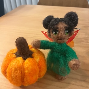 Needle Felted Pumpkin Fairy - Posable Felted Halloween Fall Decor