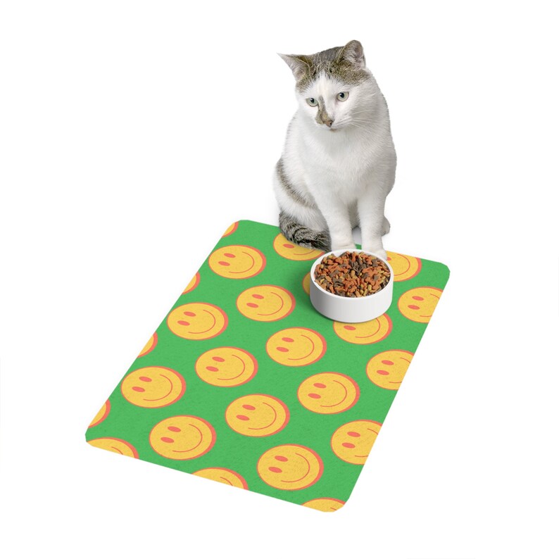 Happy Glow Pet Food Mat 12x18 nonslip Pet Food Mat, Large Pet Placemat