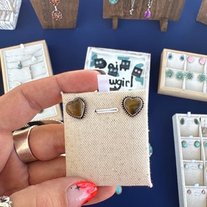 Tiger eye Heart Studs
