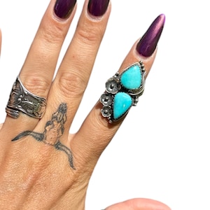 Floral Turquoise Ring