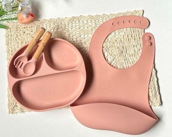 Set de sevrage personnalisé en silicone | Bavoir en silicone gravé pour bébés | Set d'alimentation avec nom personnalisé | Service de vaisselle | Cadeau baby shower