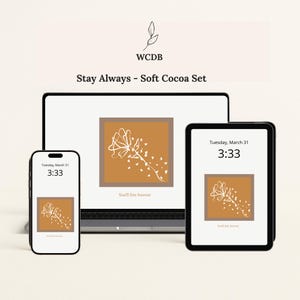 Puede incluir: Un juego de tres tazas de cerámica con un esmalte moteado de color crema. Cada taza presenta un diseño pintado a mano diferente: una hoja azul y verde, una flor amarilla y una baya roja. Las tazas tienen un diseño simple y moderno.