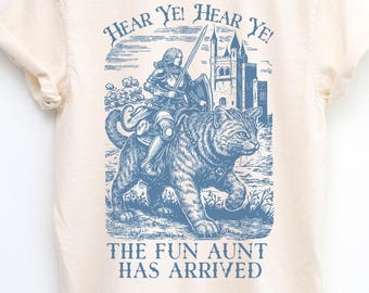 Funny Aunt Shirt, Knight Cat, Fun Aunt, Pregnancy Reveal to Sister Auntie Cool, New Aunt, Sister Gift,