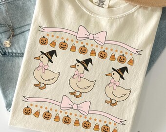 Shirt Halloween Coquette Goose Bow, Retro Goose Shirt, Cottagecore Halloween, Witch Goose, Funny Goose Tee, Trendy Halloween-cadeau,