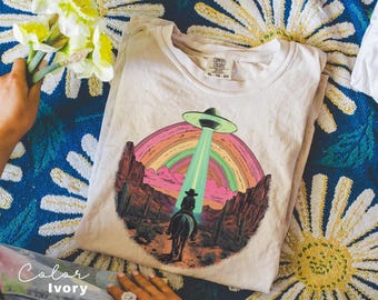 Space Cowgirl Tee Cosmic Cowgirl Shirt Space Cowgirl Outfit Cowgirl Western Graphic Tee Country Girl Shirt ,Cowgirl Shirt,Gift For Her