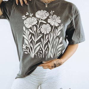 Comfort Colors® Wildflower Shirt, Floral Cottagecore Shirt, Botanical Shirt, Flower Shirt, Nature Shirt, Wildflower Tshirt,Wild Flower Shirt