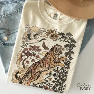 Retro Tiger T-Shirt,  Animal Gift for Tiger Lover, Wild Cat Sweatshirt, Linocut Style, Boho, Cottagecore