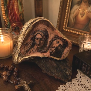 Blessed Virgin Mary Jesus Oyster Shell Art, Reclaimed Wood Base Decor,  Religious Christian Home Prayer Room Decor Art Gift Faith Inspired