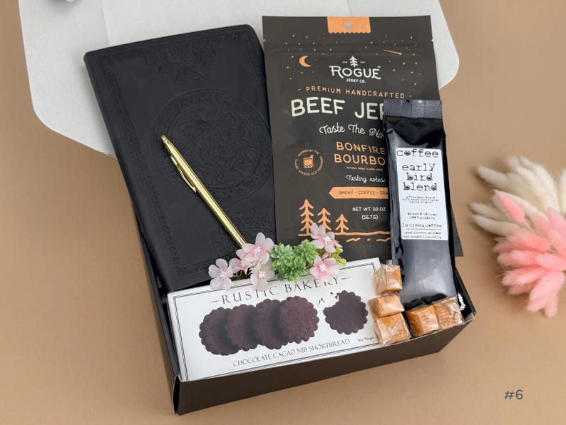 Caja de regalo para hombres, set de spa para hombres con manta, taza, cuaderno y vela, caja de regalo de autocuidado para él, caja de regalo de relajación para él. GIFTBOX-035