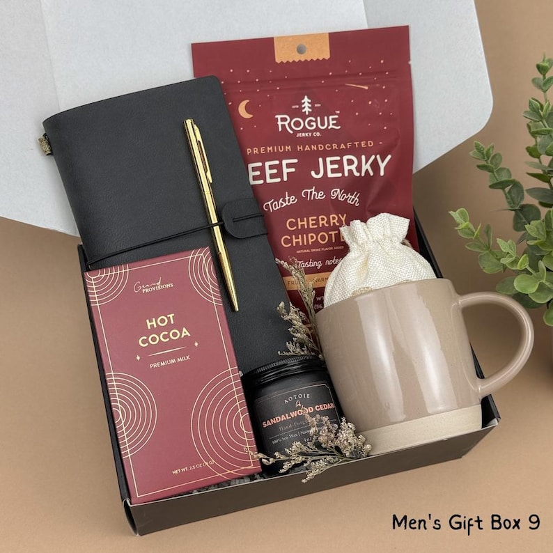 Caja de regalo para hombres, set de spa para hombres con manta, taza, cuaderno y vela, caja de regalo de autocuidado para él, caja de regalo de relajación para él. GIFTBOX-015