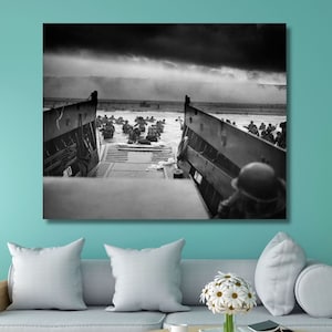In die Klauen des Todes Omaha Beach Landing Craft D-Day Leinwand Fotografie Druck, Normandie Inspiration, Omaha Beach Poster, D Day Bild, Schlachtschiff