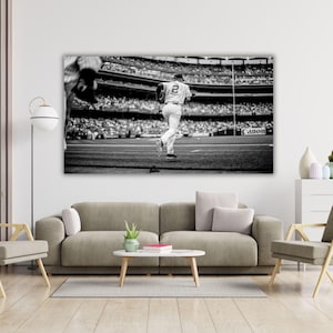 Derek Jeter Plays Last Game at Yankee Stadium Ready to Hang Wall Art,New York Yankees Poster, Derek Jeter Man Cave Decoration,Yankees Poster