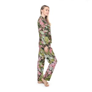 Hand Painted Women&#39;s Satin Pajamas (AOP)
