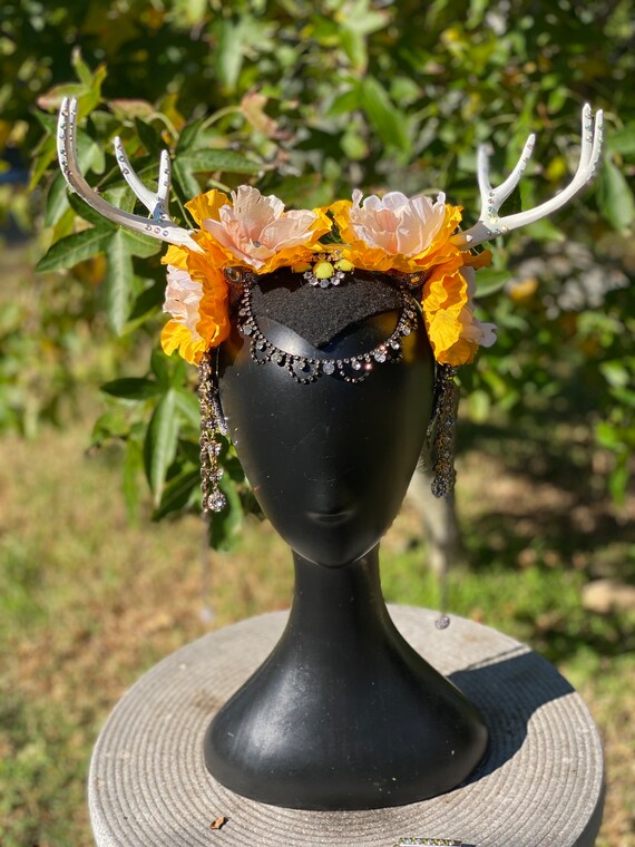 ? Awesome Colorful Floral Flower Vine Antler Headband Headdress ? Amazon.com: MOSTORY Deer Ears Antler Headband - Silver  main image 3