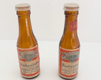 Budweiser Salt & Pepper Shakers Vintage 1970’s