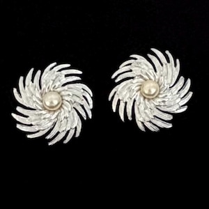 Sarah Coventry Signed Pinwheel Earrings Vintage