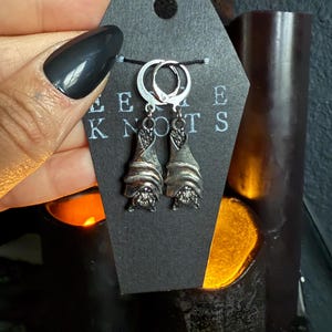 Hanging Bat Stitch Marker