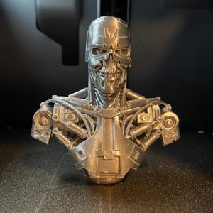 Terminator T-800 Endoskeleton Bust – 3D Printed PLA Sculpture Desktop Decor