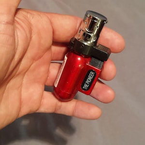The Pioneer Jet Flame Refillable Pocket Cigarette Lighter - Red