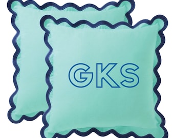 Personalized Scalloped Monogram Pillow Cover: Custom Applique Lettering