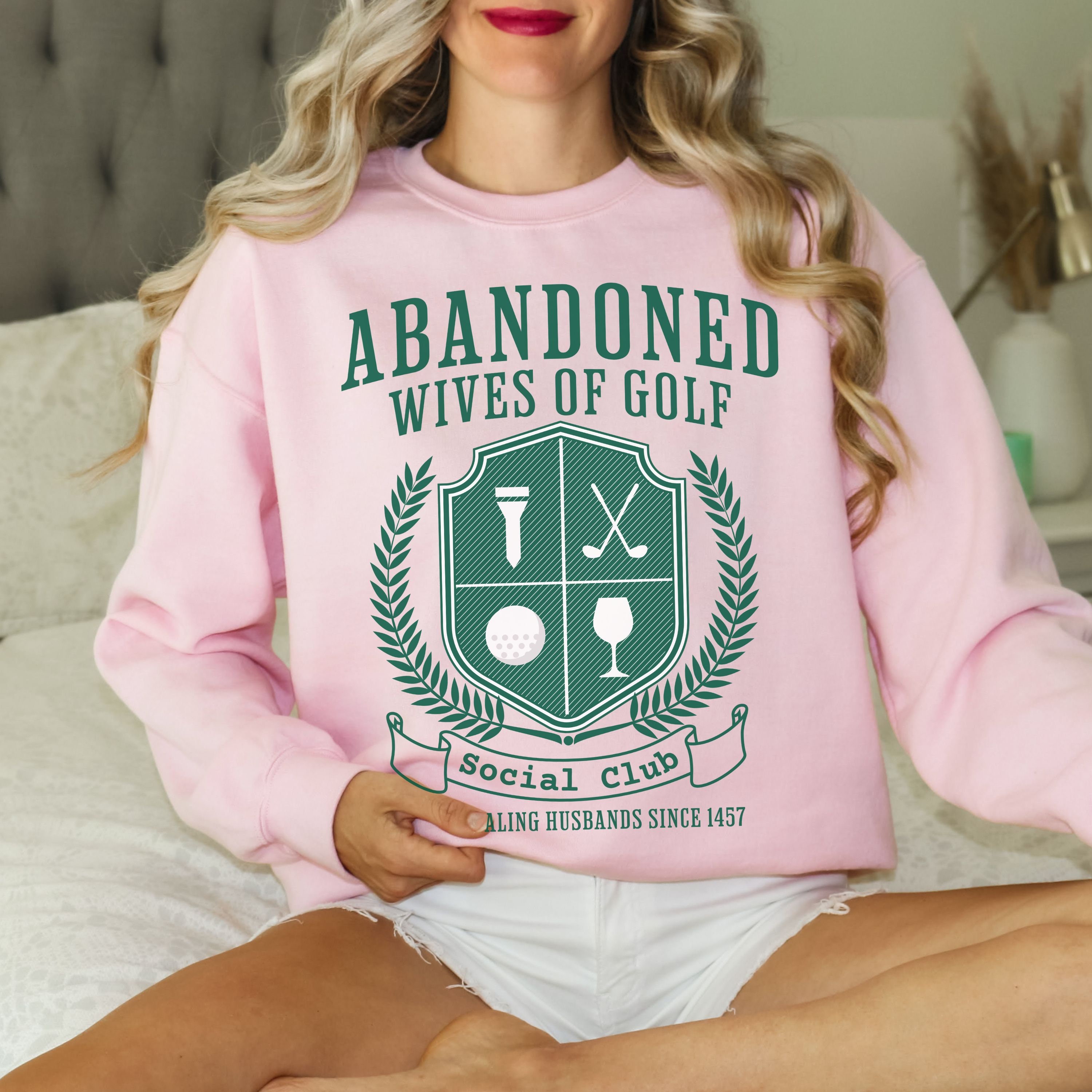 ワイフ Golf Wife Sweatshirt, Abandoned Wives of Golf Club Sweater, Funny