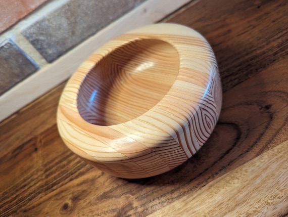 Pine Bowl - Upcycled from reclaimed wood - handmade -