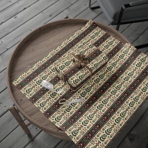 Palestinian Embroidery Wrapping Paper: Elegant Ramadan/Eid Gift Wrap image 9