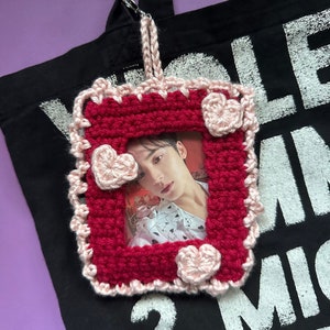 PATTERN: Crochet Pink & Red Hearts Photocard Holder