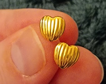 18K Gold Heart Earrings Solid Gold Heart Stud 750 Gold Jewelry Romantic Gift Girlfriend Gold Jewellery Heart Earrings Affordable 18KT Studs