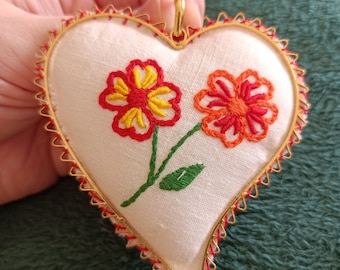 Goldplated 925 Sterling Silver Pendant Gold Vermeil Heart with White Linen handembroidered with Flowers Handmade Embroidery Traditional