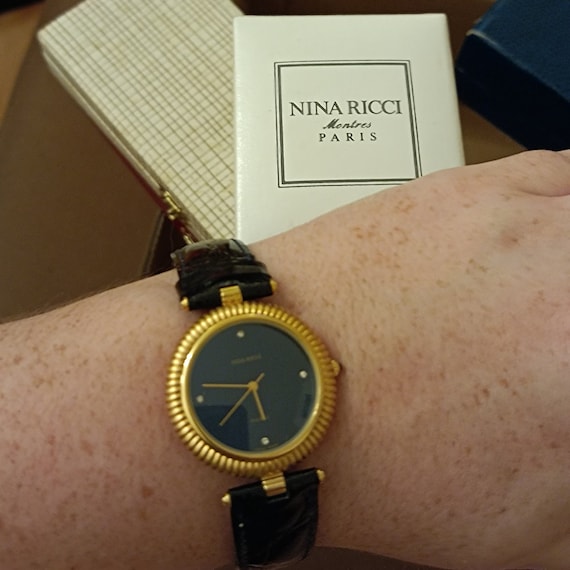 NINA RICCI 時計 ピンクレザー ゴールドブレスレット付き　ニナリッチ NINA RICCI 時計 ピンクレザー ゴールドブレスレット付き ニナリッチ