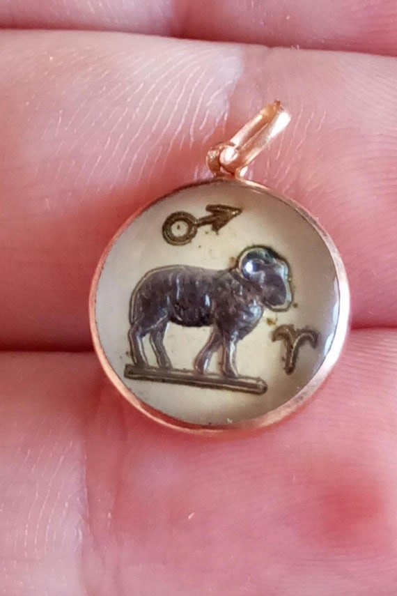 Portuguese Gold Zodiac Pendant Aries Handcarved Glass Amulet Real Gold 800 Jewelry Zodiac Gift Vintage Jewel Pendentif Or 20KT Signe Belier