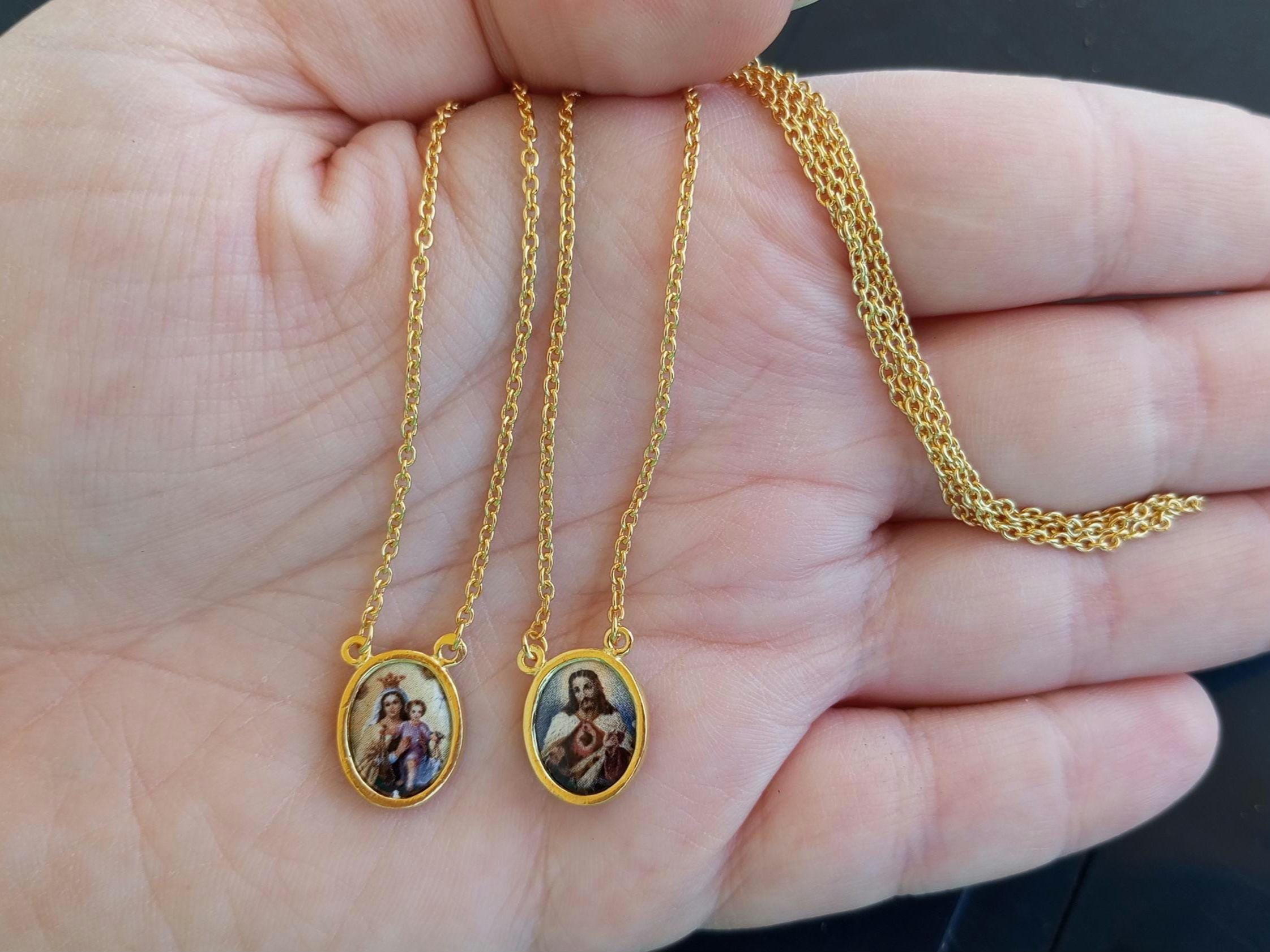 Scapular Necklace White Gold