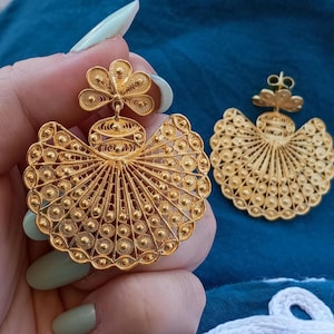 Portuguese Filigree Earrings Handmade Maxi Studs Gold Vermeil Filigree Statement Earring Round Design Peacock Inspired Jewel Portugal Gift