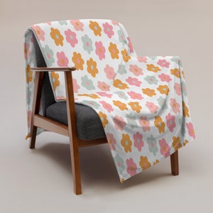 Floral Throw Blanket, Cozy blanket, Plush blanket, Kids blanket, throw blanket, Lap blanket, cuddly blanket, Boho blanket