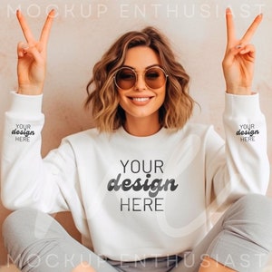 Gildan 18000 Sleeve Mockup White Crewneck Mockup White Sweatshirt Mockup Sleeve Mockup POD Mockup Cuff Mockup Wrist Mockup Female Model