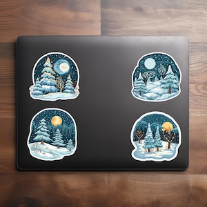 Stickers wintermaan - nachtelijke bergtaferelen, rond, wit, waterbestendig, vinyl, verkrijgbaar in verpakkingen van 1, 4, 8