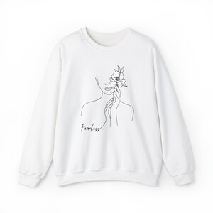 Fearless Woman Line art Sweatshirt - Unisex Heavy Blend™ Crewneck Sweatshirt - Crewneck Pullover