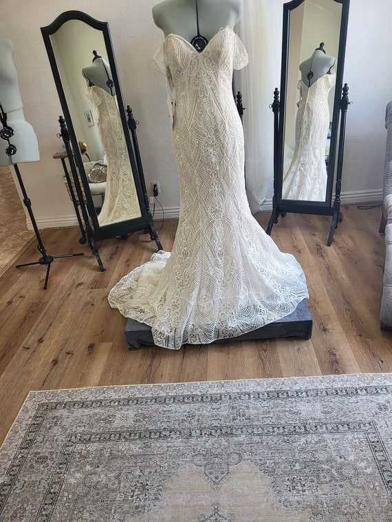 Morilee Karissa - Strapless Sequined Lace Fit N Flare Bridal Gown With off  the Shoulder Sleeves - Ivory - Etsy