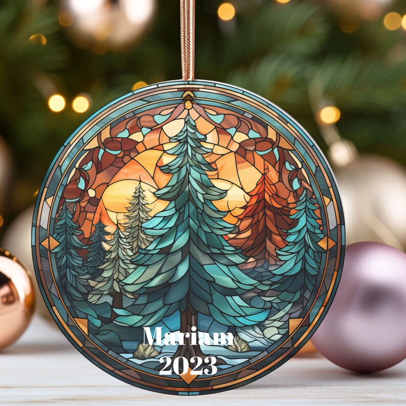 Christmas 2023 Decoration Round Ceramic Ornament With Name, Heirloom Keepsake Xmas Tree Stained