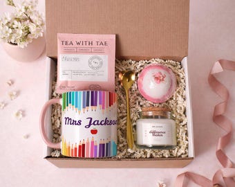 Personalized Teacher Gift Set, Thank You Teacher. Mug Candle and Bath Bomb, End of Year Appreciation Gift, Custom Mentor Present