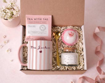 Personalized Teacher Gift Set, Thank You Teacher. Mug Candle and Bath Bomb, End of Year Appreciation Gift, Custom Mentor Present