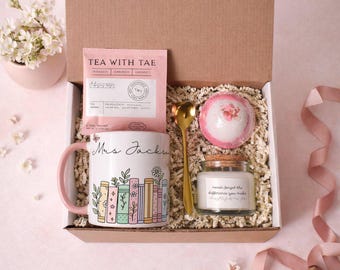 Personalized Teacher Gift Set, Thank You Teacher. Mug Candle and Bath Bomb, End of Year Appreciation Gift, Custom Mentor Present