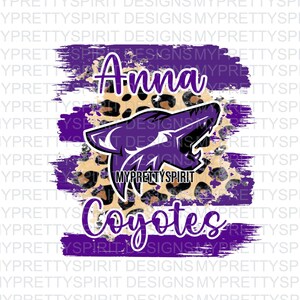 Op de afbeelding: Paarse en bruine digitale kunst met een luipaardprint achtergrond. De kunst toont een paarse wolfskop met de tekst "Anna" en "Coyotes" en de woorden "My Pretty Spirit" in het midden.