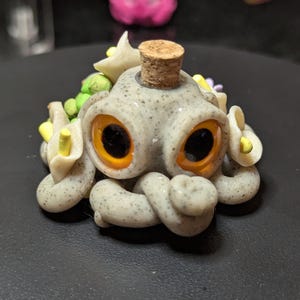 Miniature Octopus Jar; Granite Spring