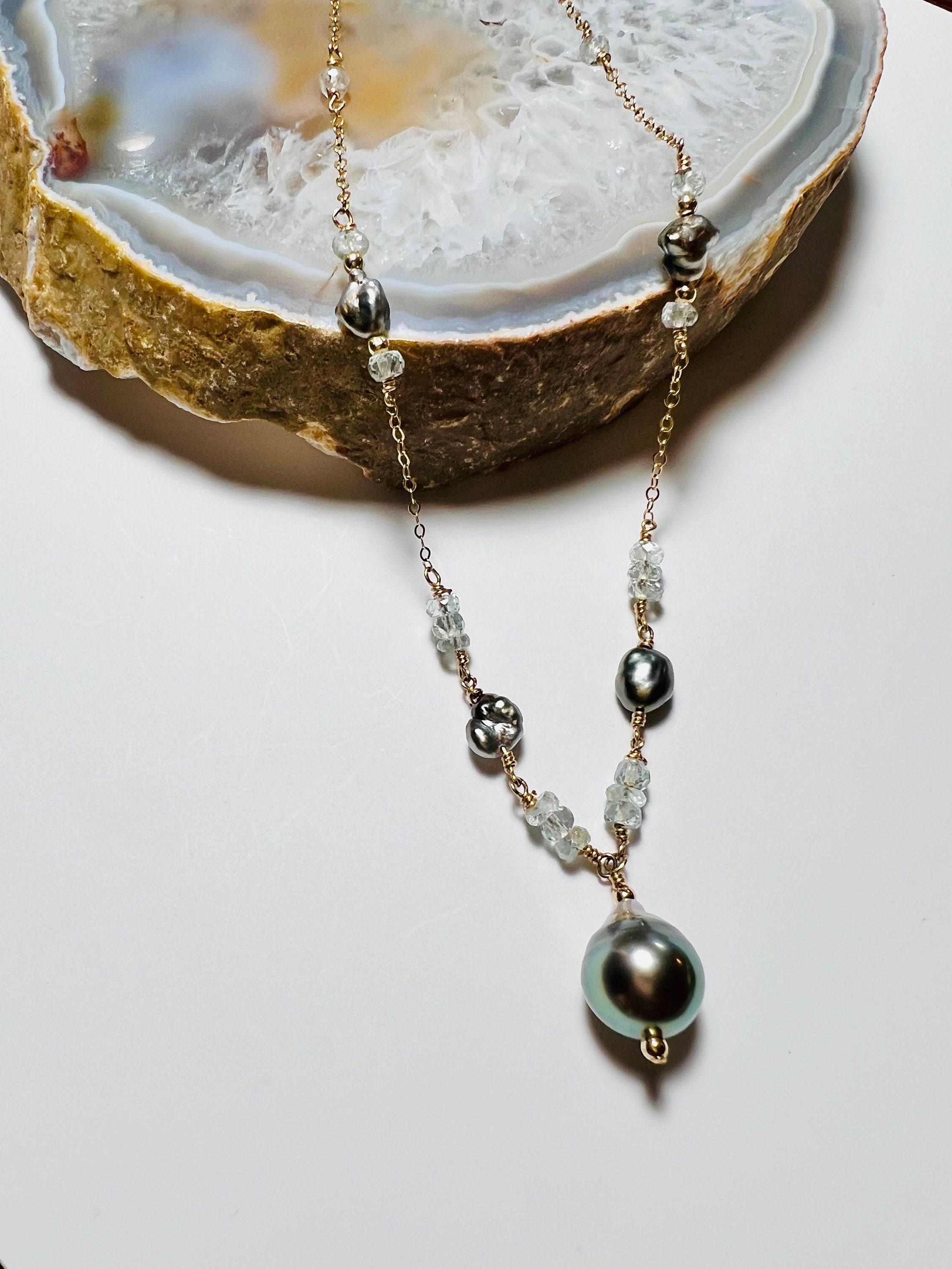 Tahitian pearl and Gemstone necklace